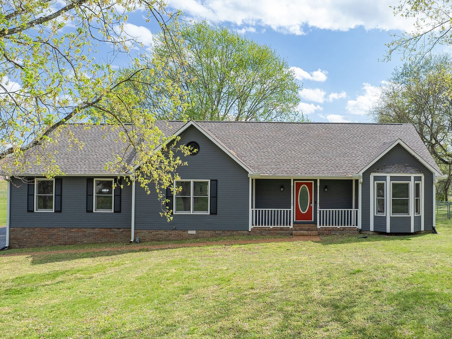 868 Tom Osborne Rd Columbia, TN 38401  | Single Family