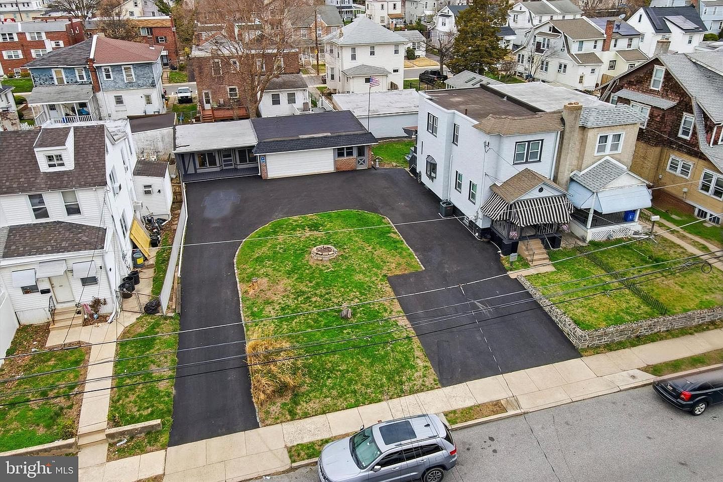 825-827 Broad St Darby, PA 19023  | Single Family