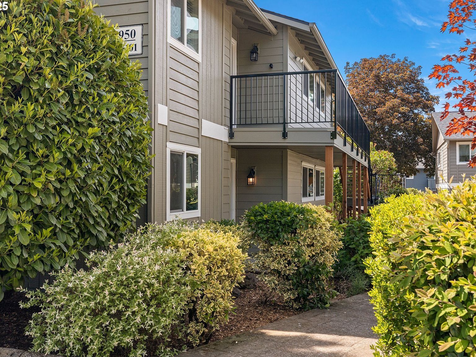 1950 NW 143rd Ave #101 Portland, OR 97229 - Thumbnail 2