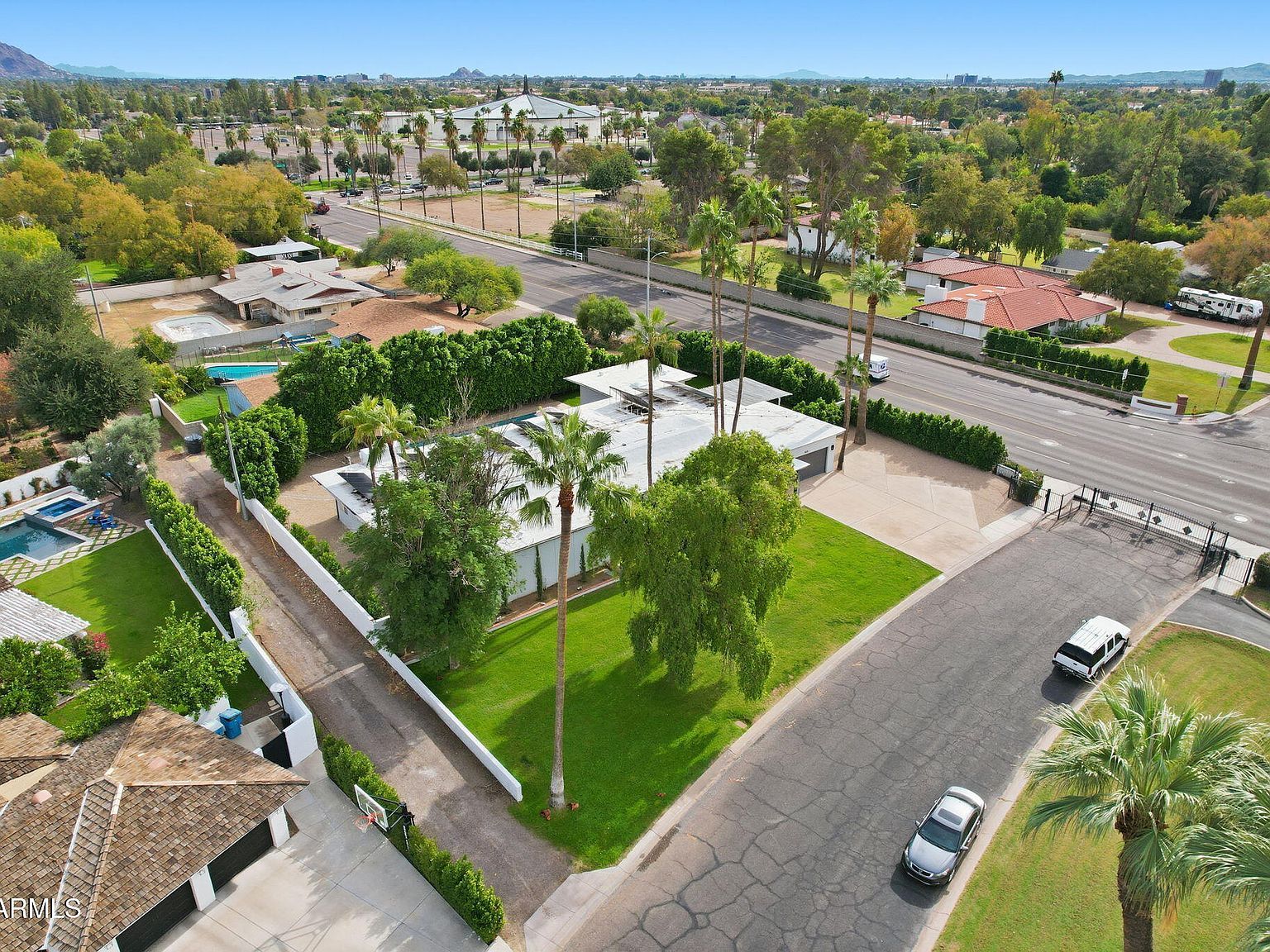 6001 N 2nd Ave Phoenix, AZ 85013 - Thumbnail 2