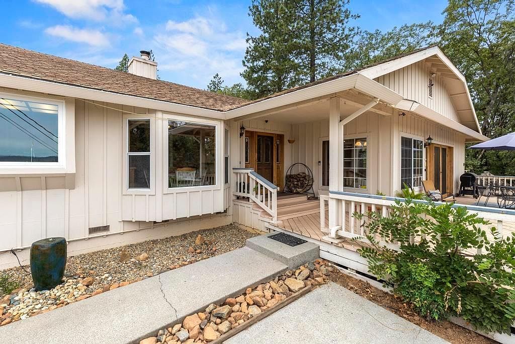 18875 Connie Dr Grass Valley, CA 95949 - Thumbnail 2