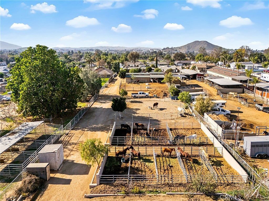 3243 Temescal Ave Norco, CA 92860 - Thumbnail 2