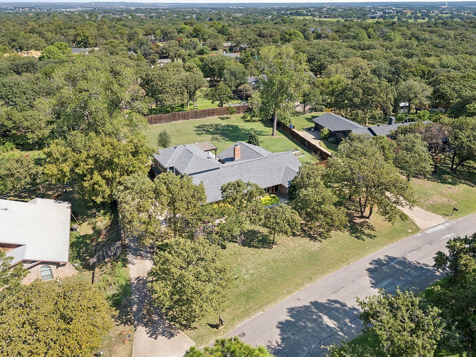 1006 Spanish Trl Keller, TX 76262 - Thumbnail 2