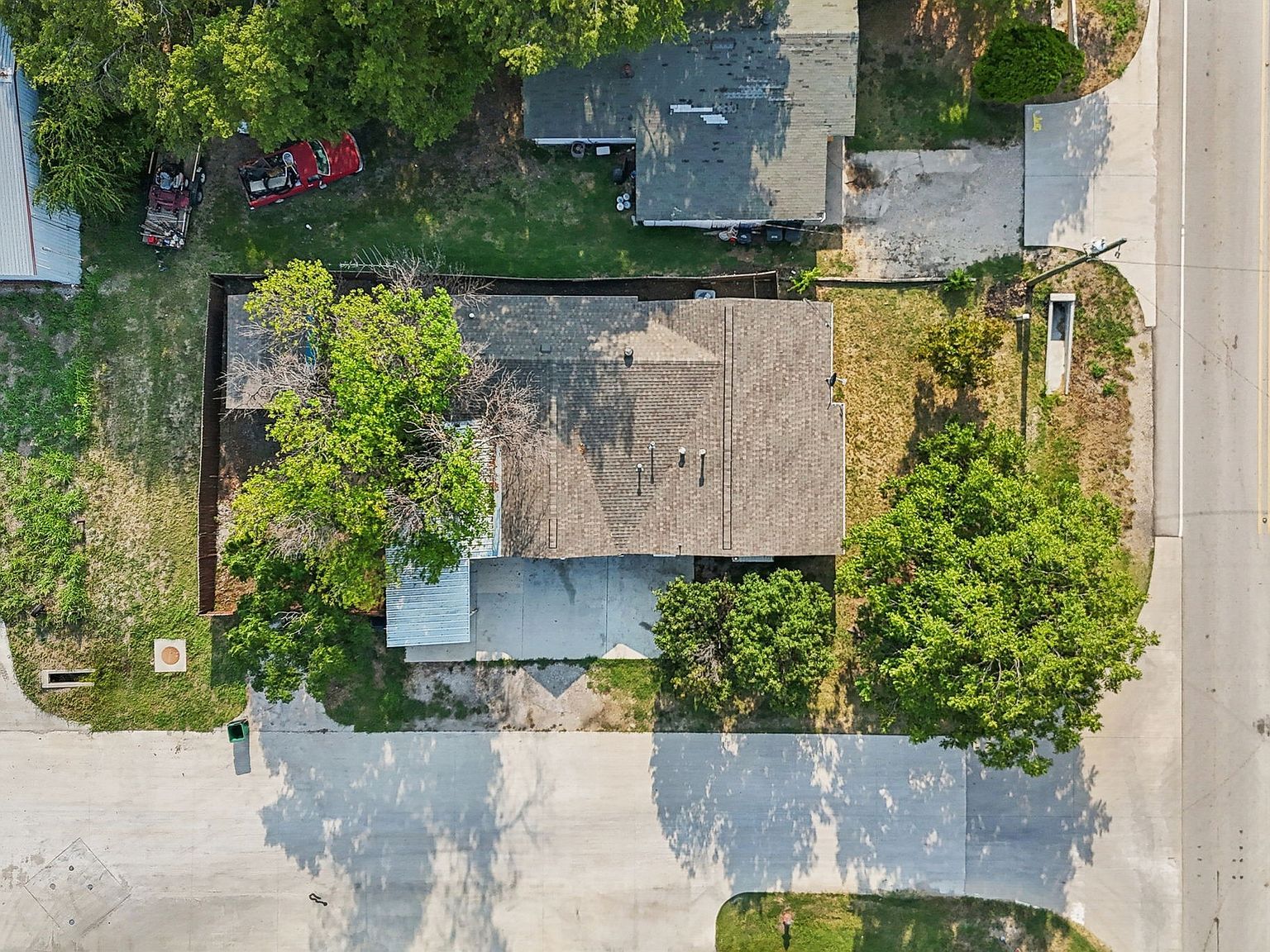 303 E 5th St Justin, TX 76247 - Thumbnail 2