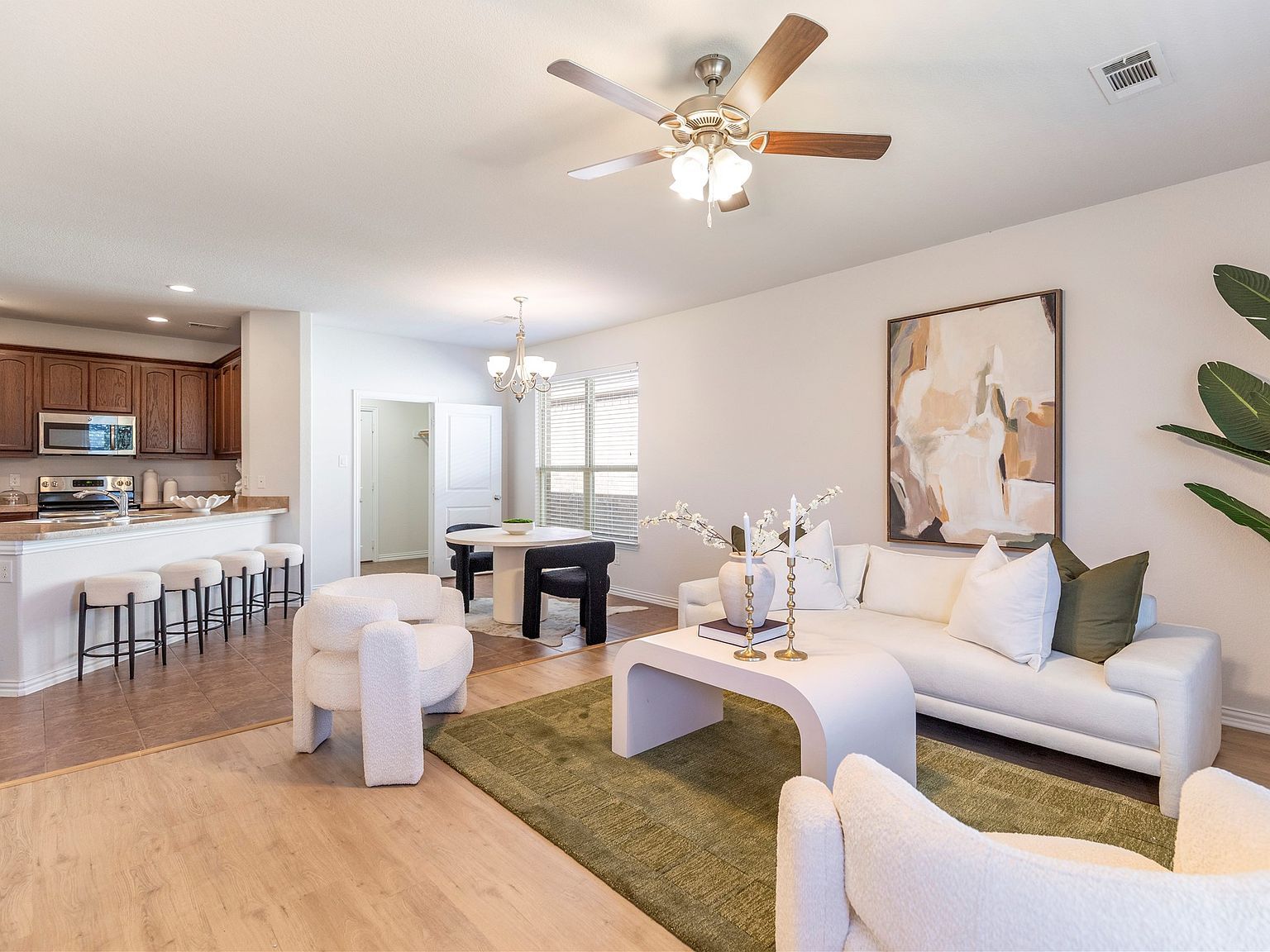 10428 Talus Dr Fort Worth, TX 76131 - Thumbnail 2