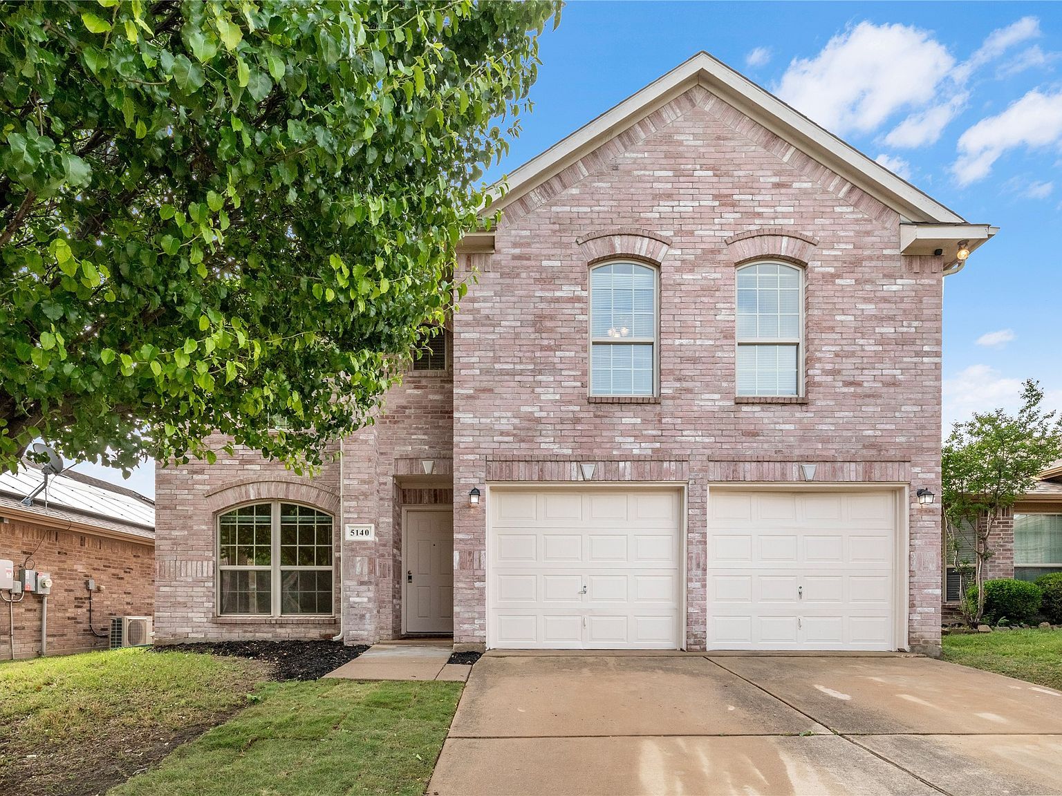 5140 Mirror Lake Dr Haltom City, TX 76117, 76117