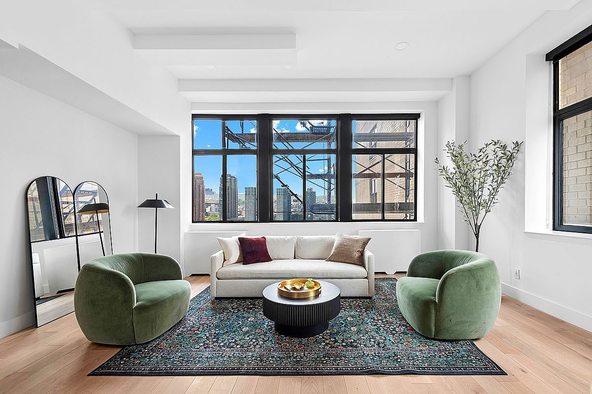 310 E 46th St APT 24H New York, NY 10017 - Thumbnail 2