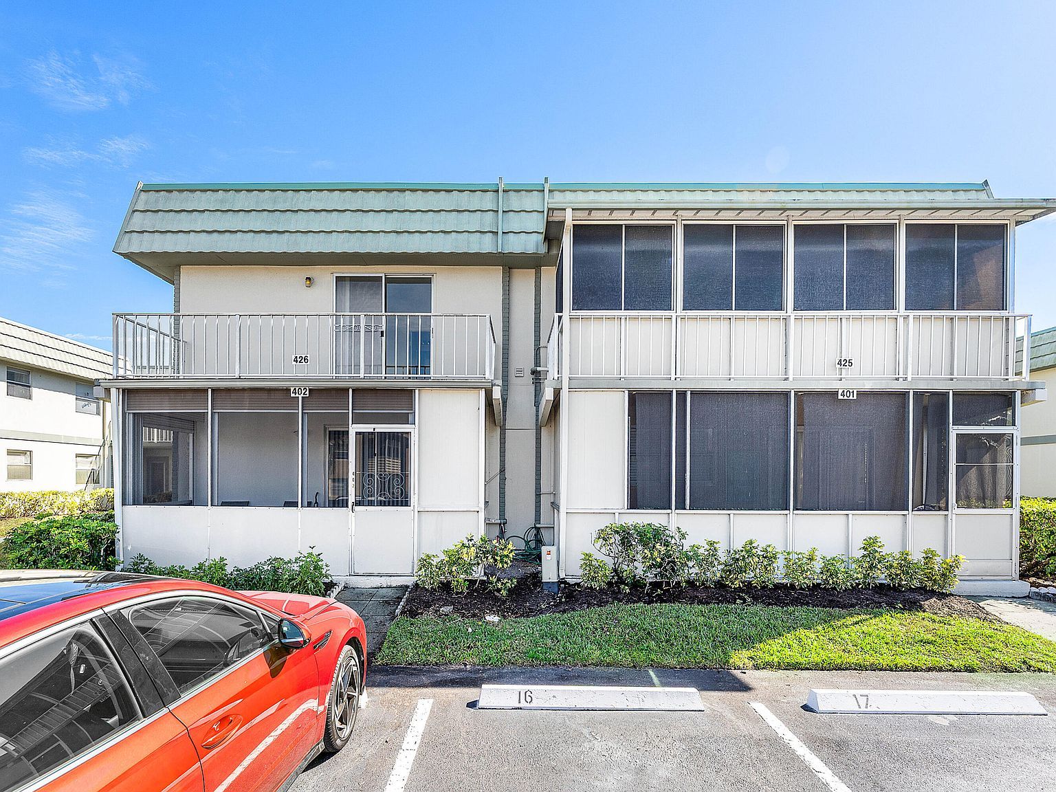 426 Flanders Way #I Delray Beach, FL 33484 - Thumbnail 2