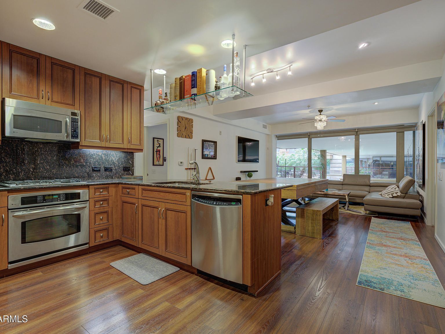 7147 E Rancho Vista Dr Unit 4007 Scottsdale, AZ 85251  | Condominium