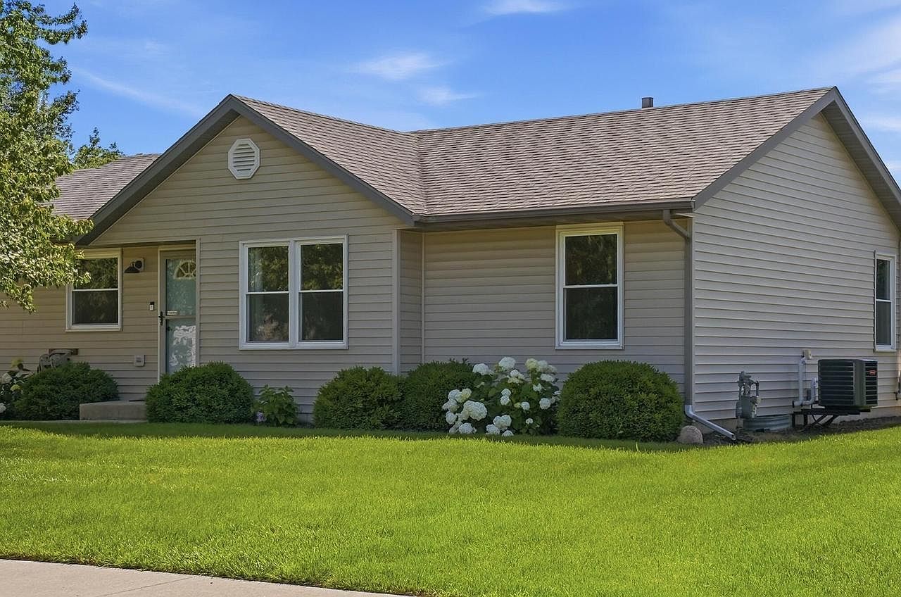 420 Wagner Dr Clinton, WI 53525, 53525