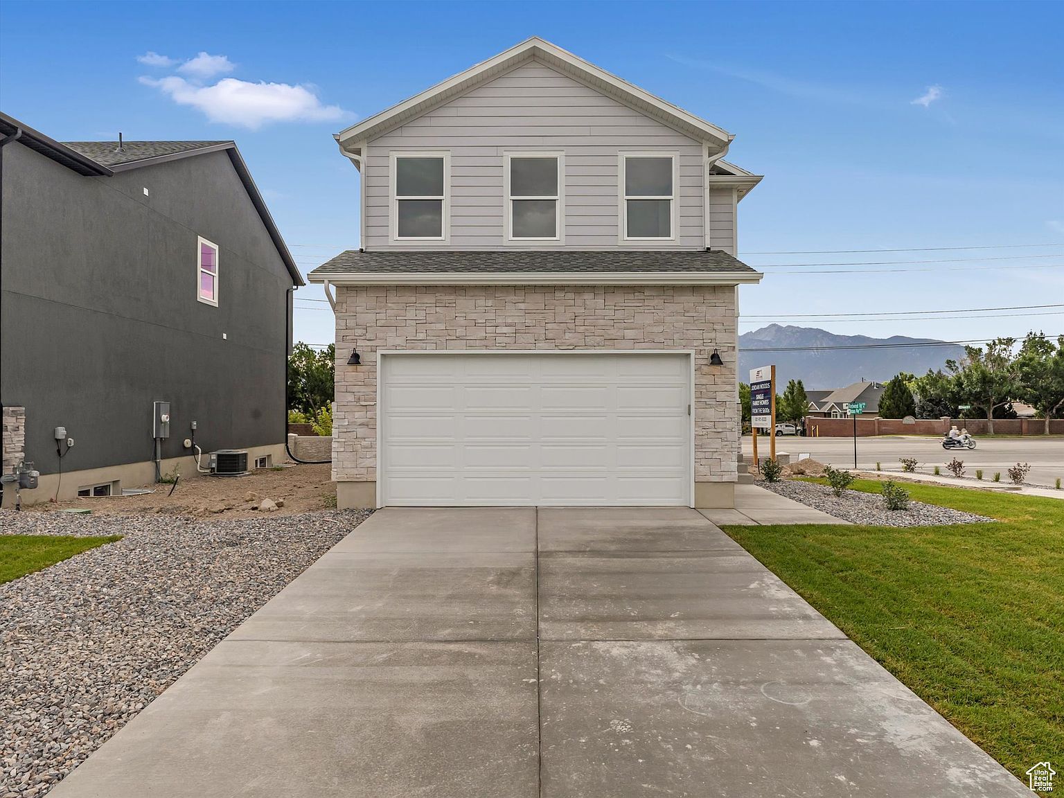 9511 S Tirado Cv #204 South Jordan, UT 84095 - Thumbnail 2