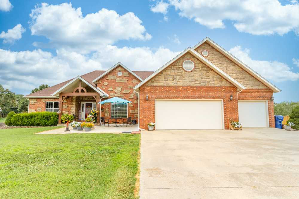 2824 Boardwalk Drive, Lebanon, MO, USA, 65536  | Single Family