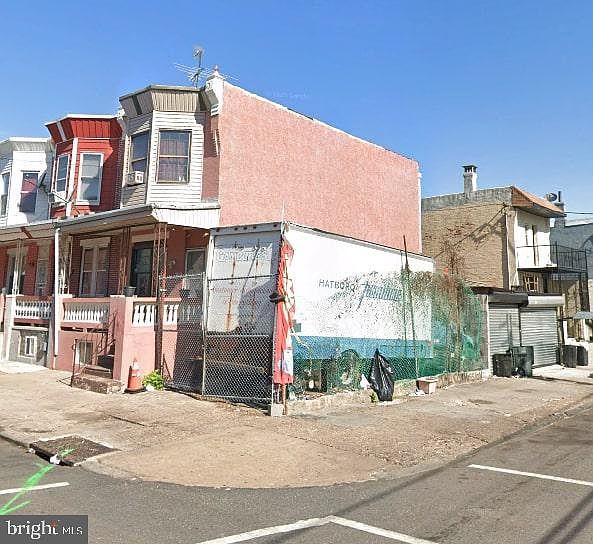 703 W Indiana Ave Philadelphia, PA 19133  | New build