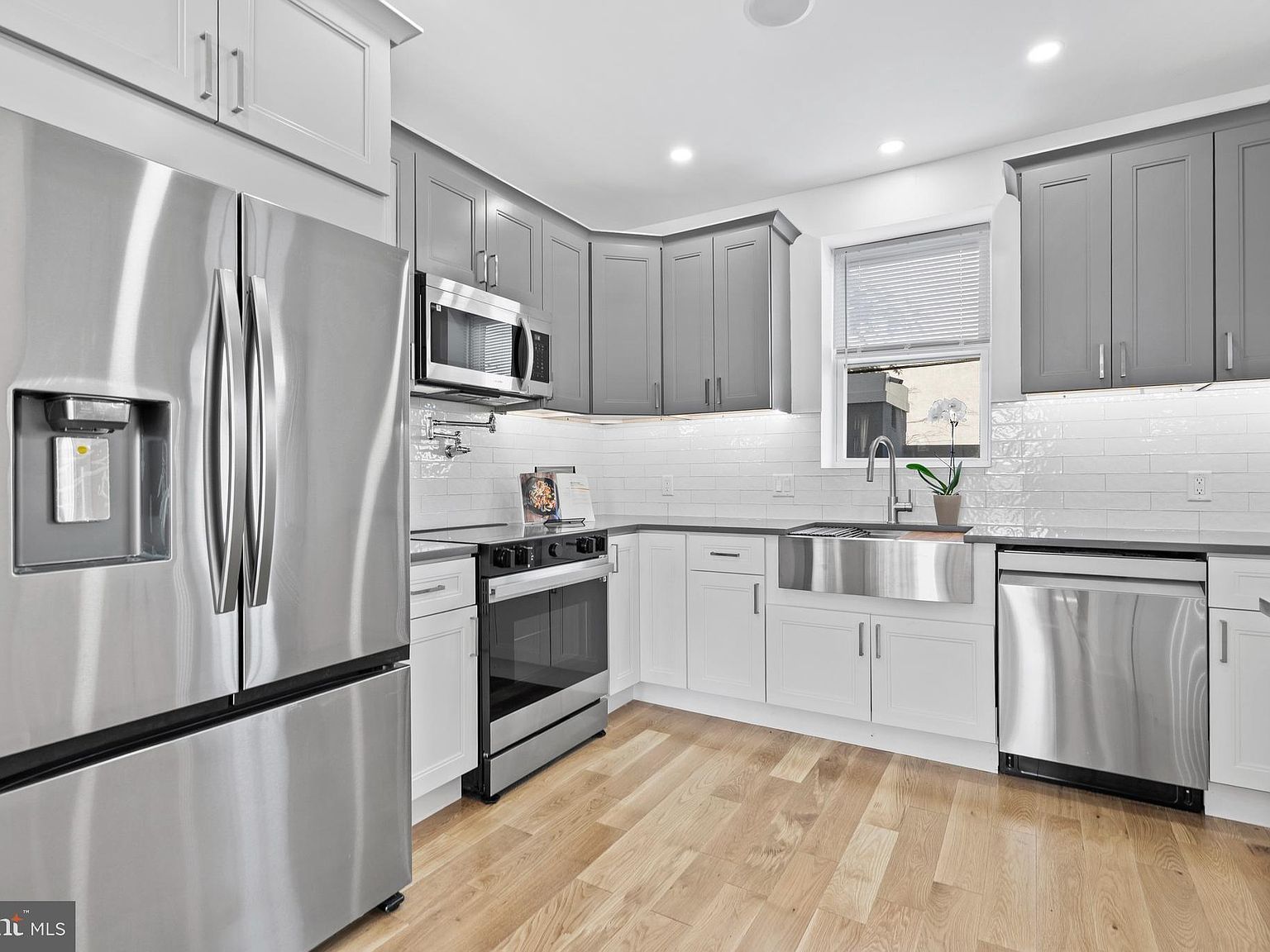 2024 N Palethorp St Philadelphia, PA 19122 - Thumbnail 2