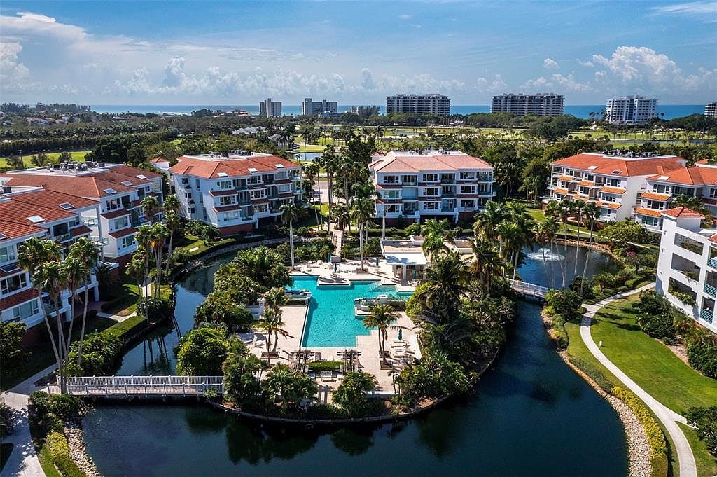 370 Gulf Of Mexico Dr APT 432 Longboat Key, FL 34228 - Thumbnail 2
