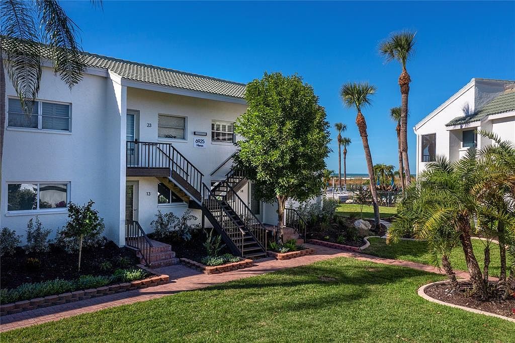 6925 Gulf Of Mexico Dr UNIT 24 Longboat Key, FL 34228 - Thumbnail 2