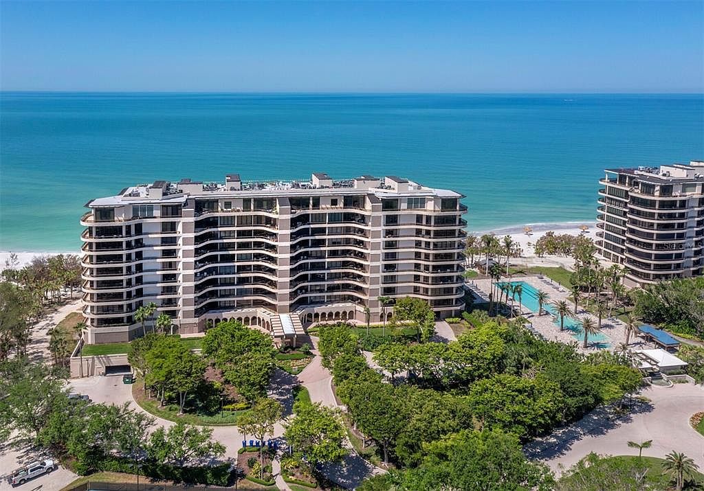 415 L Ambiance Dr #D306 Longboat Key, FL 34228 - Thumbnail 2