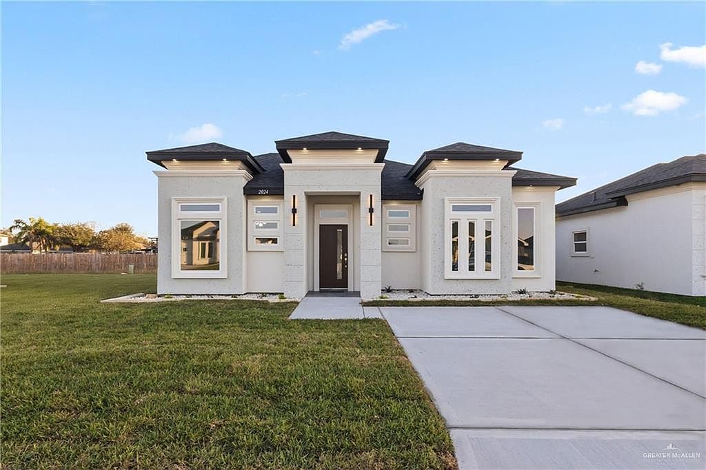 2024 Trinity St Donna, TX 78537 - Thumbnail 2