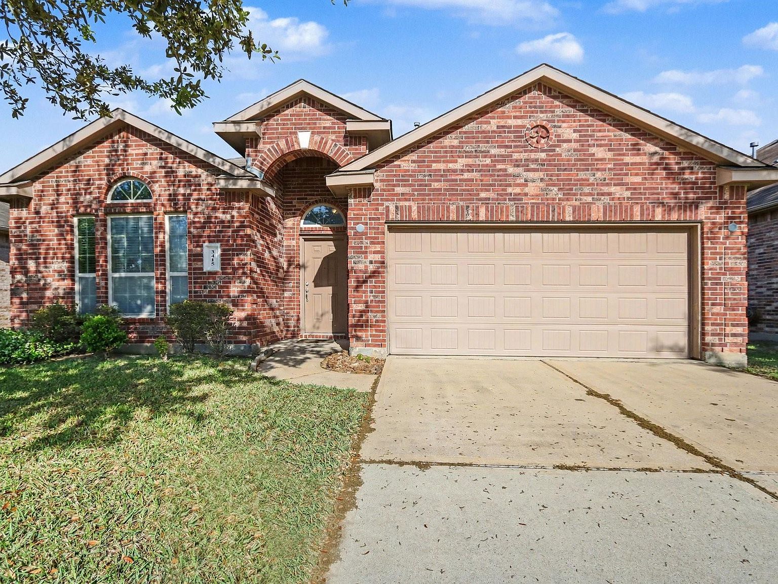 3415 Arrowhead Bay Ln Katy, TX 77449  | Single Family