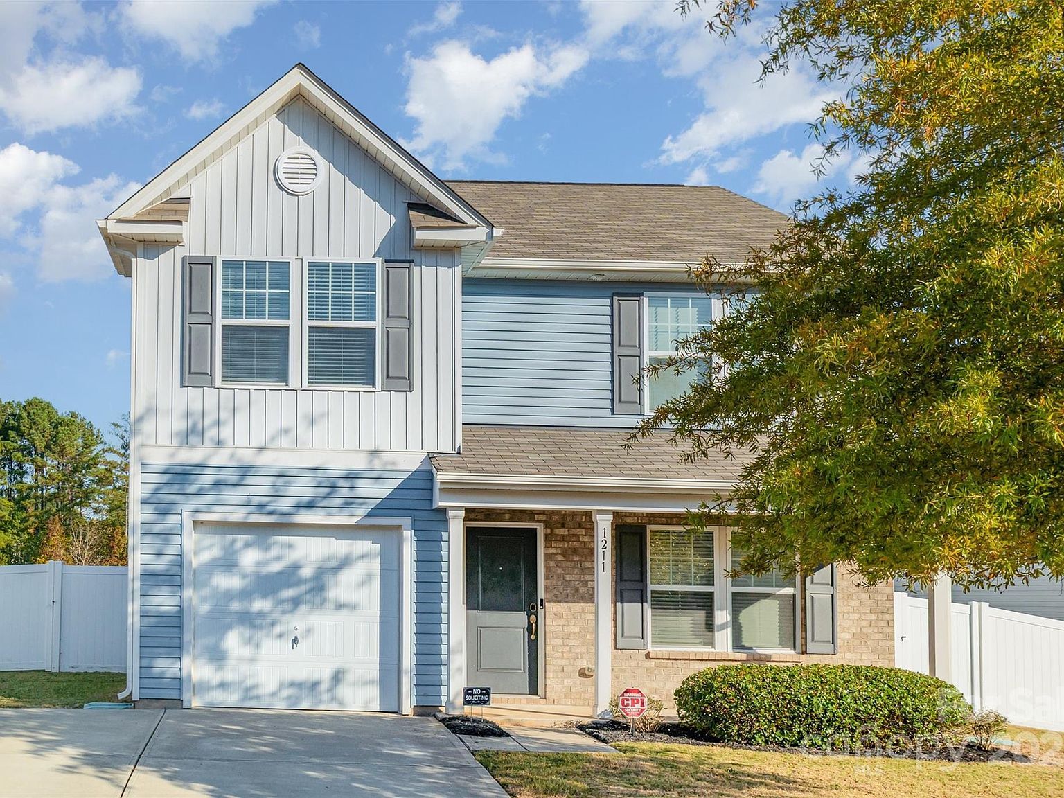 1211 Whitehall Hill Rd York, SC 29745 - Thumbnail 2