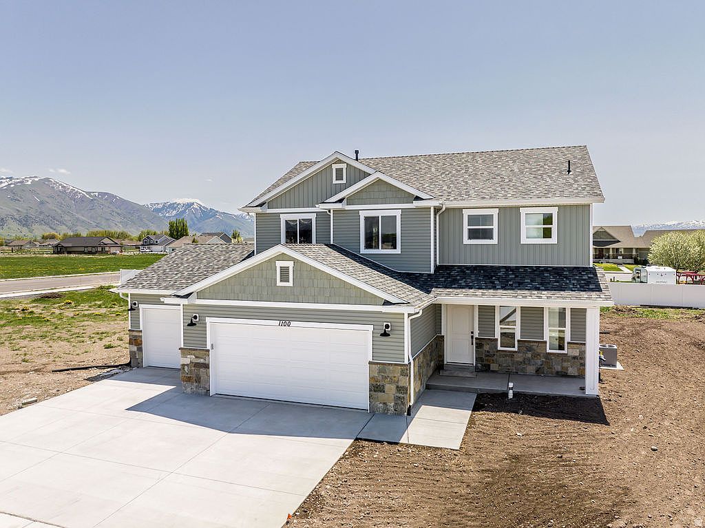 1290 W 2690 S #11 Nibley, UT 84321 - Thumbnail 2
