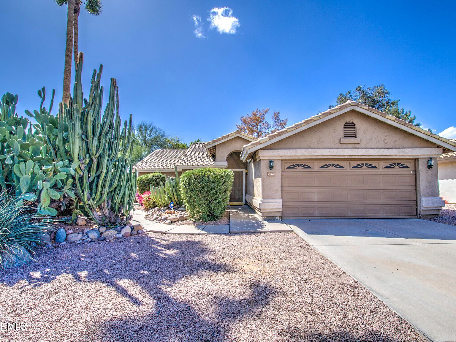 2560 S Rowen Mesa, AZ 85209 - Thumbnail 2