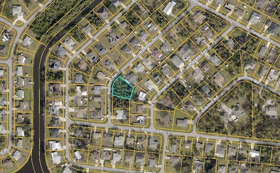 Hadden Ter LOT 3 North Pt, FL 34287  | Land/Lot