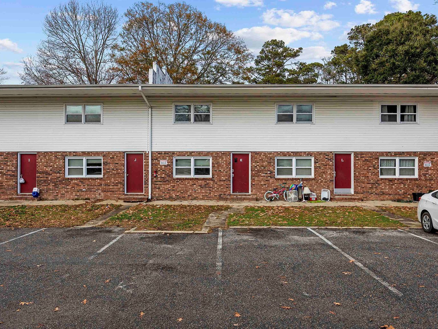 906 3rd Ave N Myrtle Beach, SC 29577 - Thumbnail 2