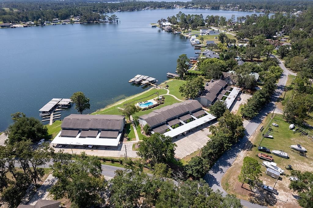 5819 De Osta Dr #C Lake Park, GA 31636  | Condominium