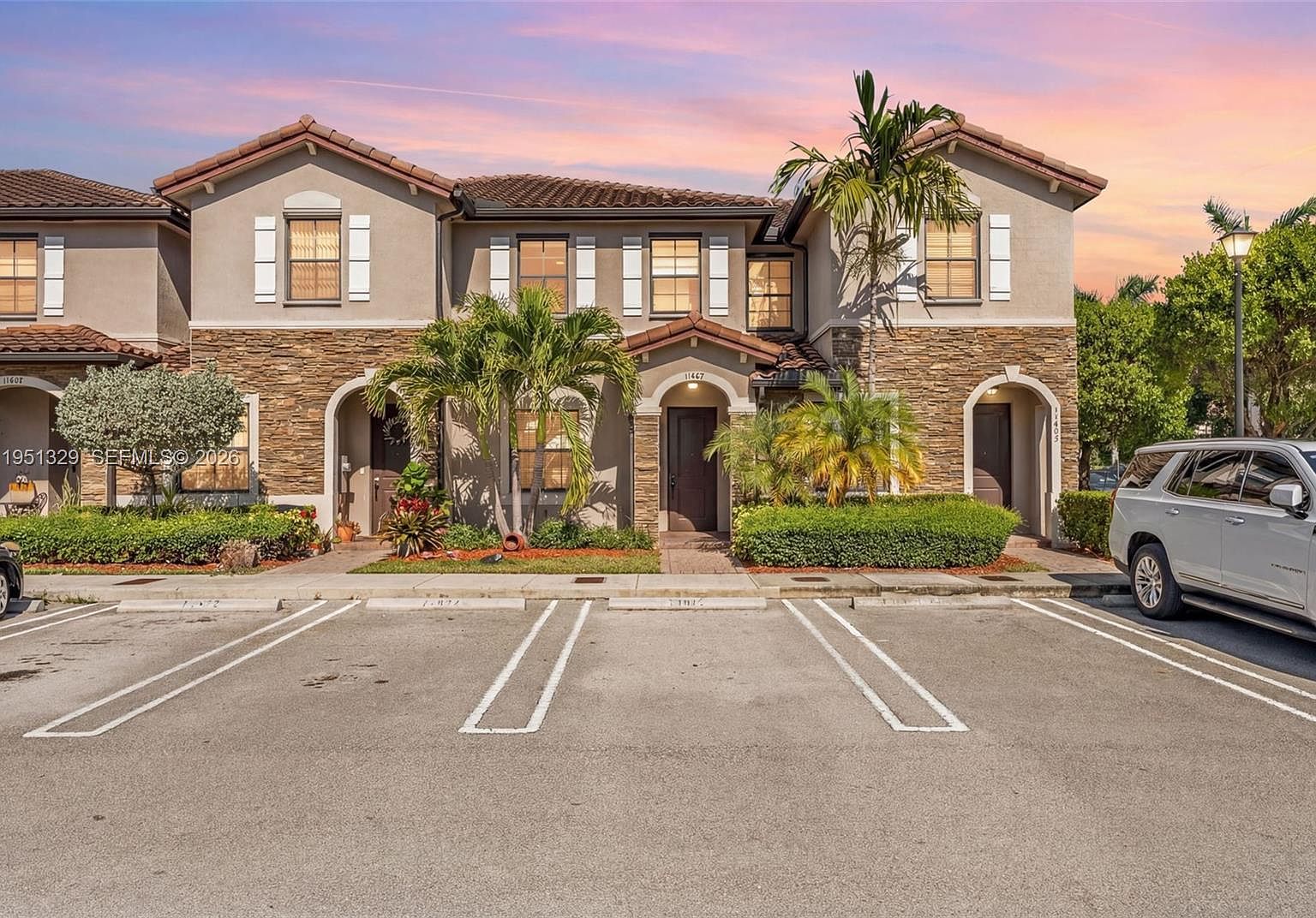 11467 SW 248th Ln Homestead, FL 33032 - Thumbnail 2