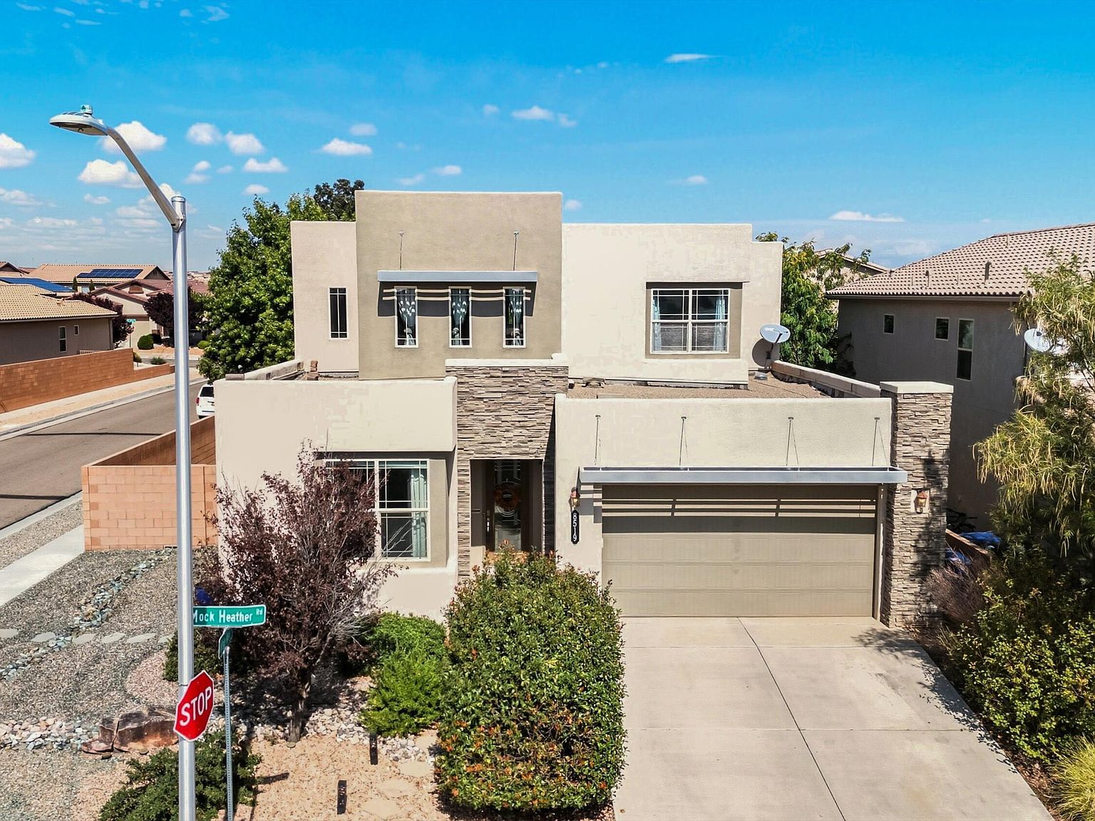 8519 Mock Heather Rd NW Albuquerque, NM 87120 - Thumbnail 2