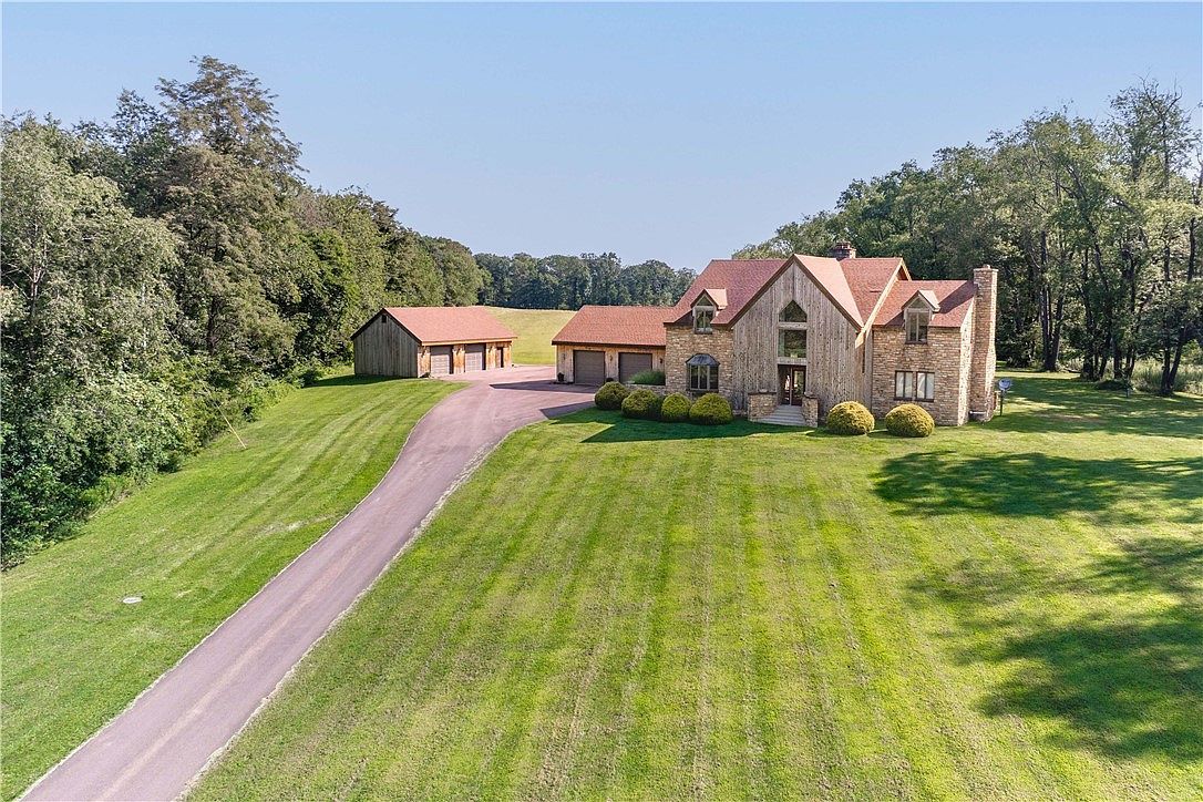 171 Mae West Rd Confluence, PA 15424 - Thumbnail 2