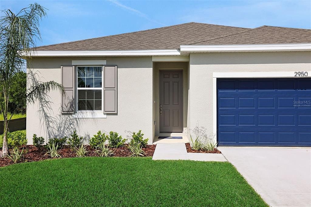 2932 Supermarine Rd Tavares, FL 32778 - Thumbnail 2