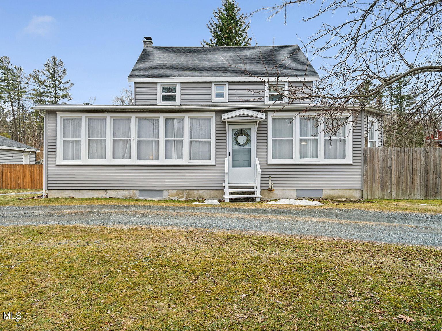 15 Terrace Dr Averill Park, NY 12018  | Single Family