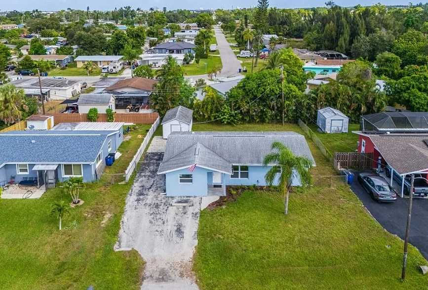 2209 Delta St, Fort Myers, FL, USA, 33907 - Thumbnail 3