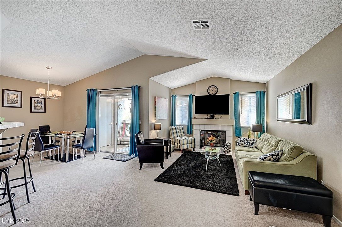 7905 Lago Vista Ln UNIT 203 Las Vegas, NV 89145 - Thumbnail 2