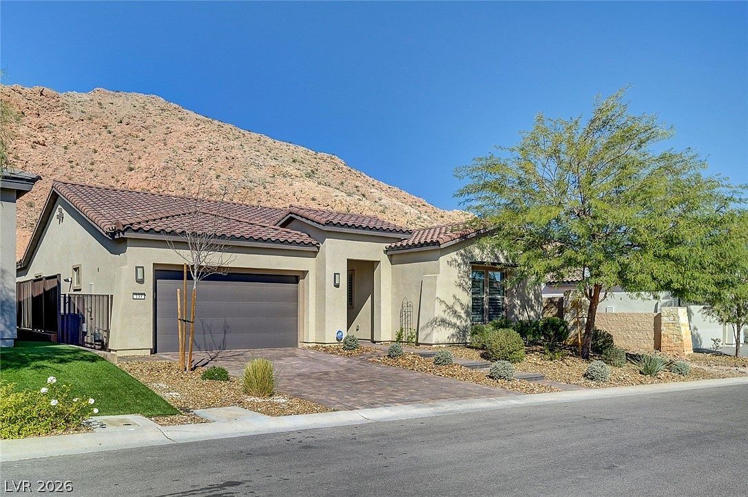133 Mirage View Dr Henderson, NV 89011 - Thumbnail 2