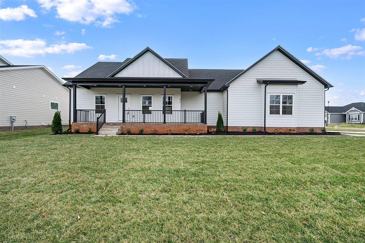 579 Denver Cir Bowling Green, KY 42103  | Single Family