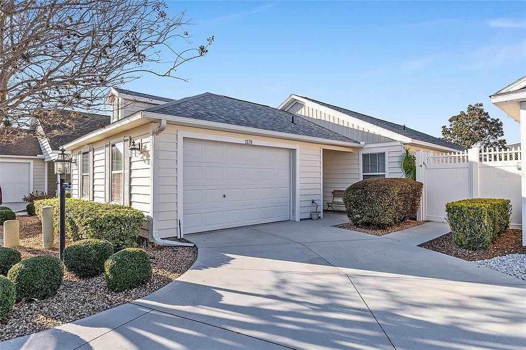 1131 Southern Sun Dr The Villages, FL 32162, 32162