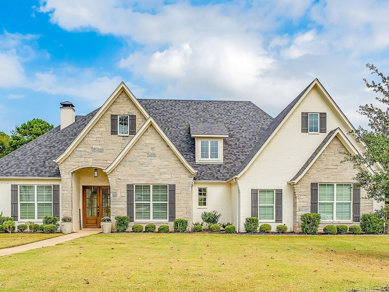 1517 Stafford Dr Tyler, TX 75703  | Single Family