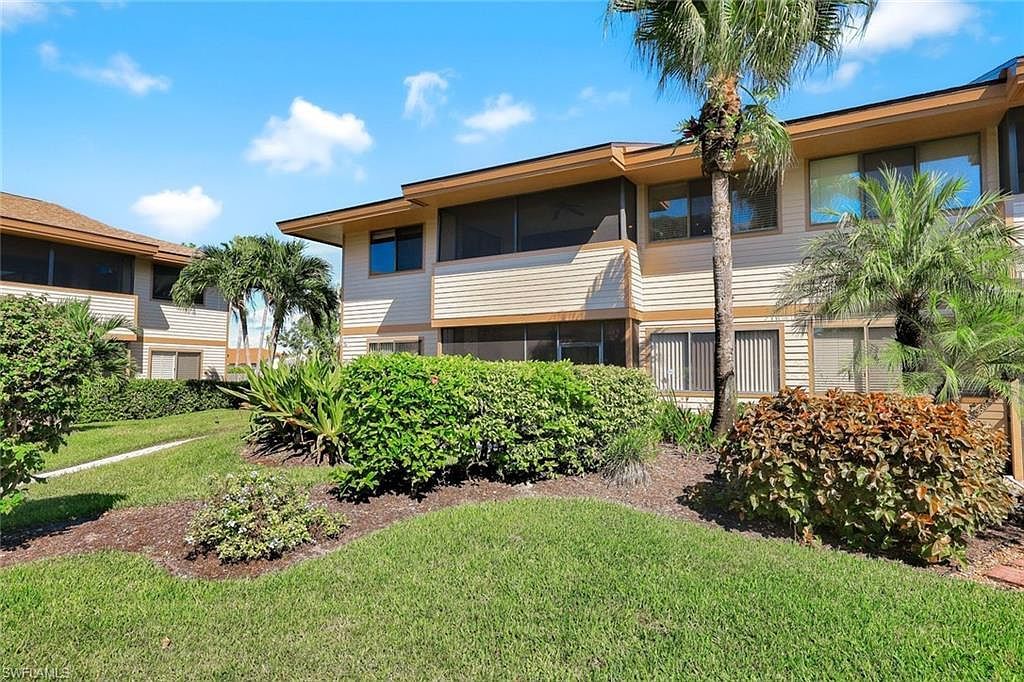 64 4th St APT B201 Bonita Springs, FL 34134 - Thumbnail 2