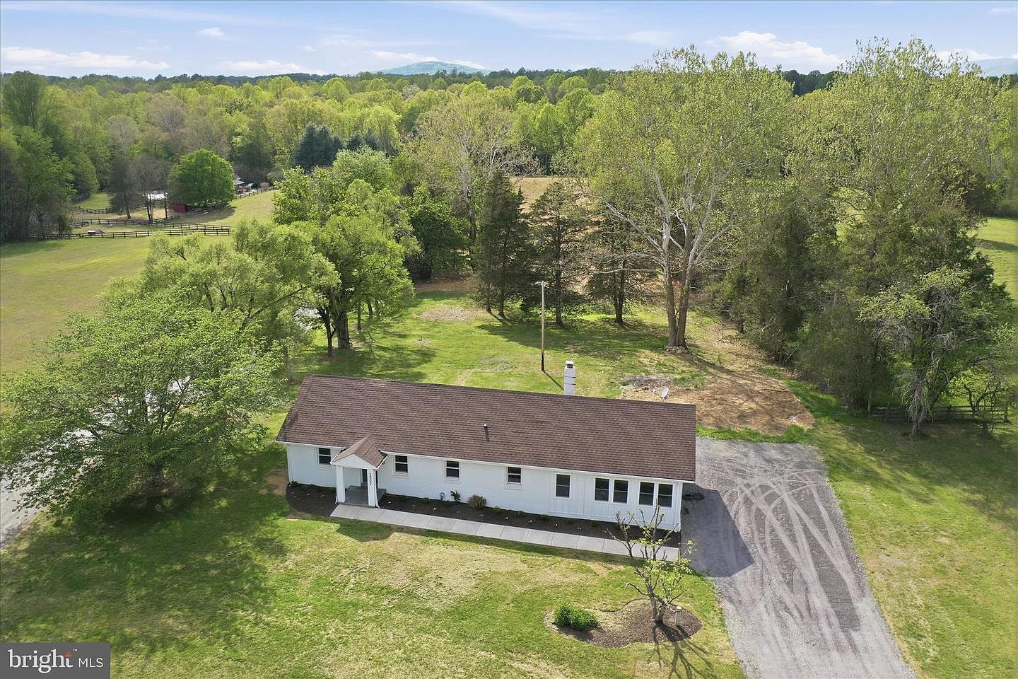 2502 Holly Springs Rd Amissville, VA 20106  | Single Family