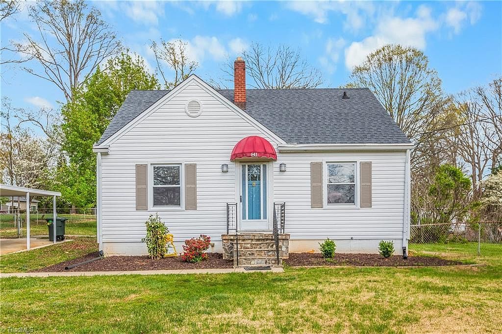 641 Willowbrook Ln Winston Salem, NC 27104  | Single Family