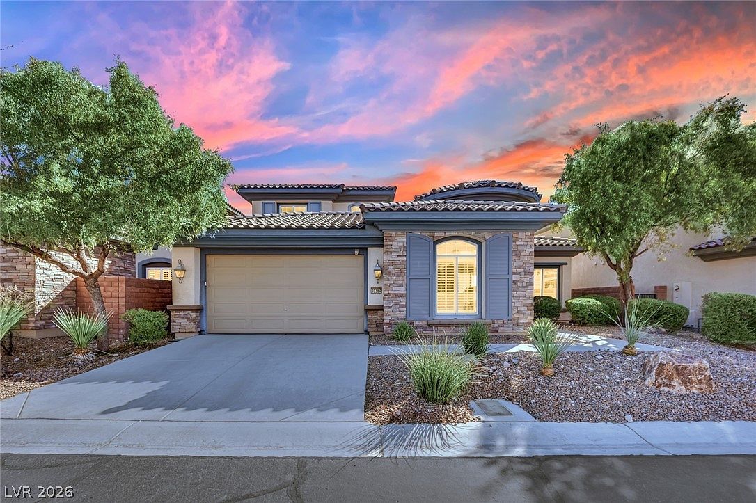 10384 Shropshire St Las Vegas, NV 89178 - Thumbnail 2