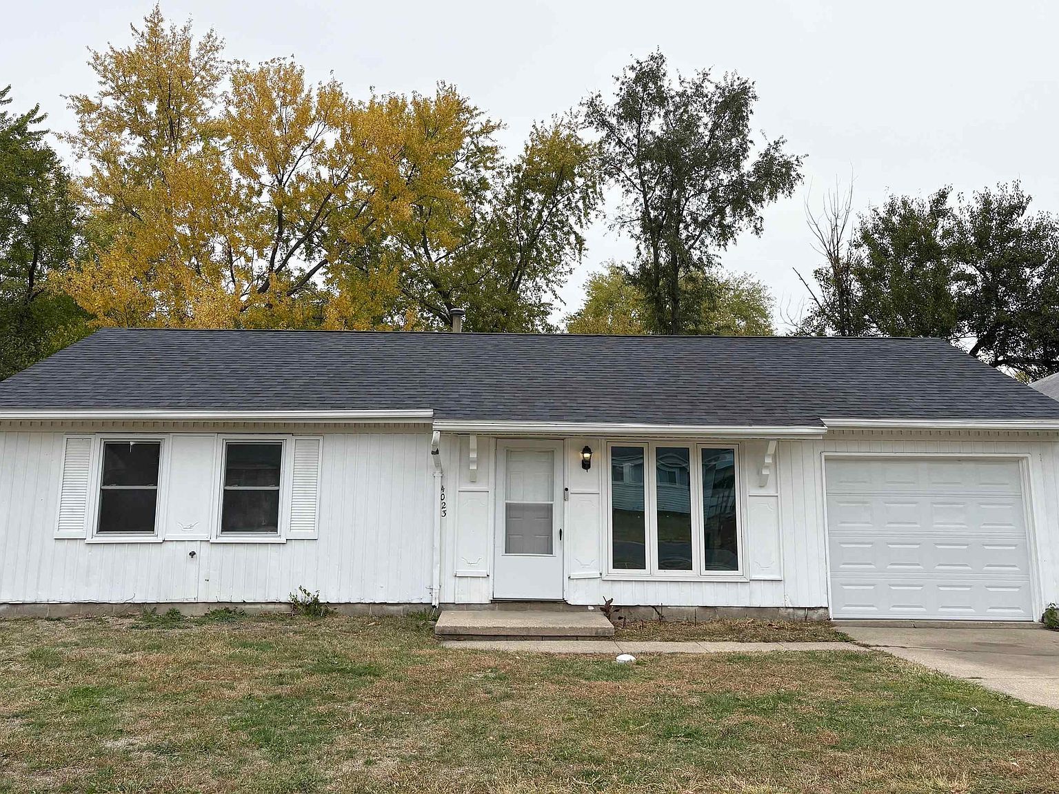 4023 W Brighton Ave Peoria, IL 61615 - Thumbnail 2