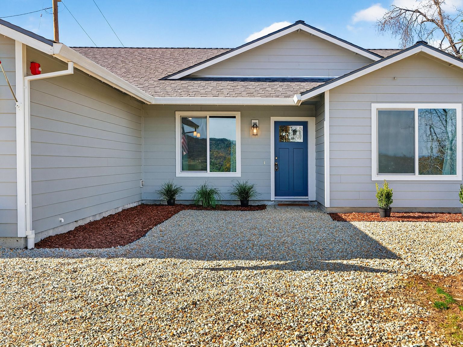 15783 Gold Mine Ln Redding, CA 96001 - Thumbnail 2