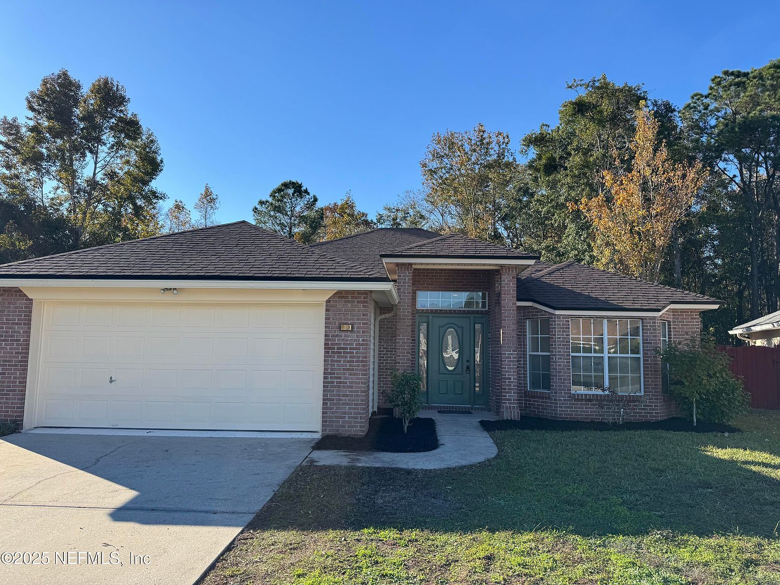 7052 Shady Pine St W Jacksonville, FL 32244 - Thumbnail 2