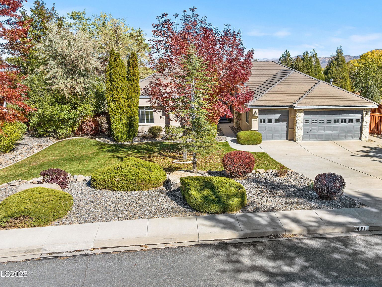 4991 W Albuquerque Rd Reno, NV 89511 - Thumbnail 2