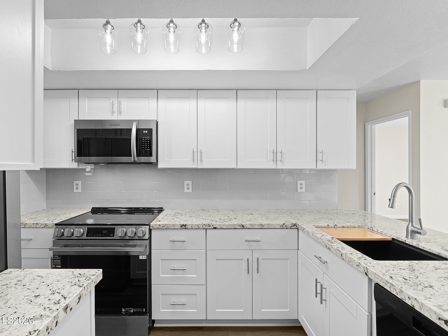 8600 Dixon Ln Reno, NV 89511 - Thumbnail 2