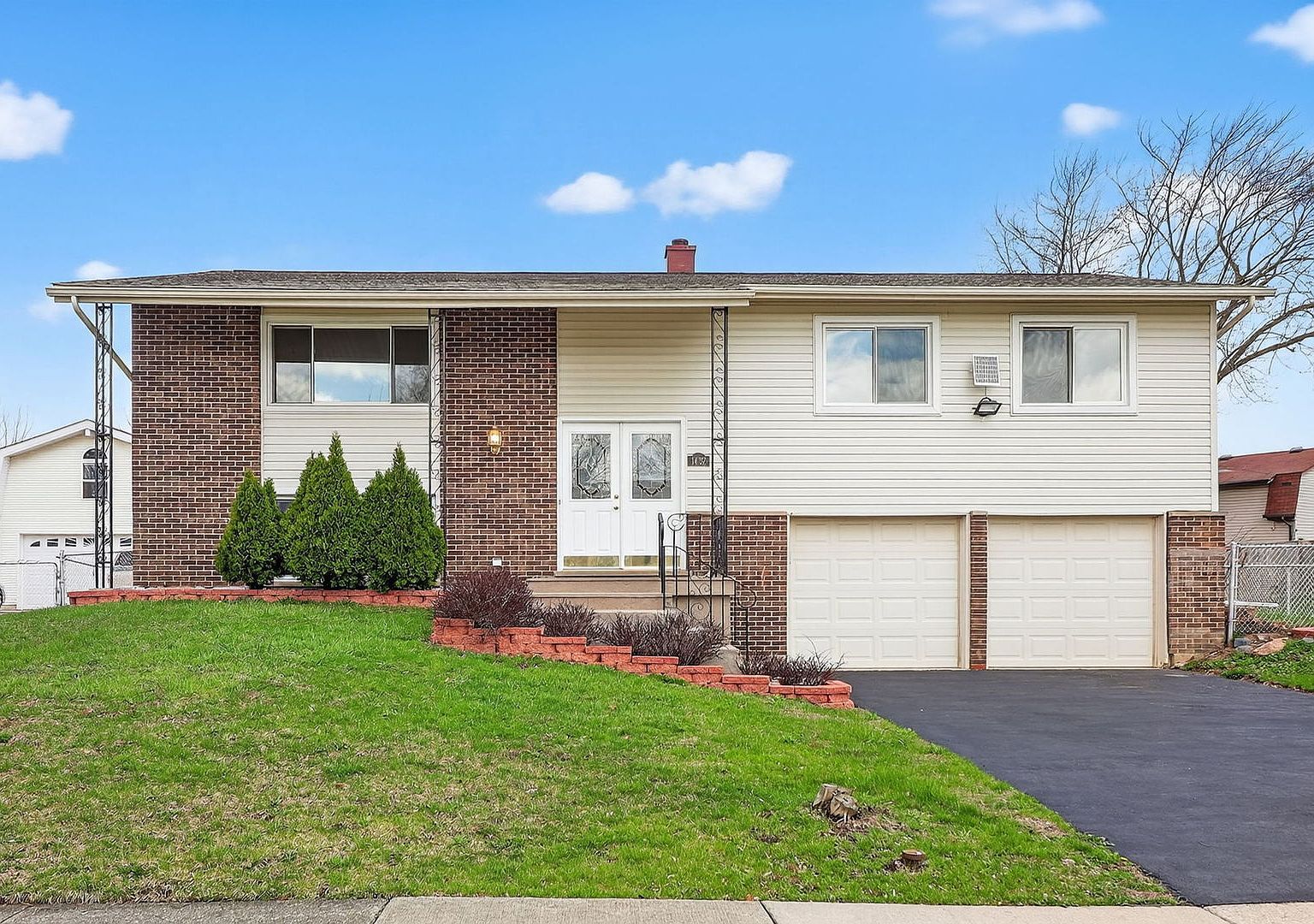 1432 James Way Elk Grove Village, IL 60007  | Single Family